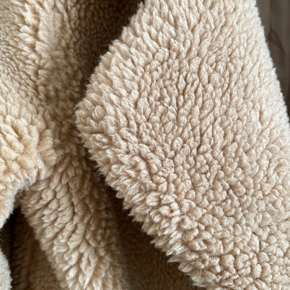 Macklemore Teddy Bear Fuzzy Coat Jacket - Picture 3 of 4